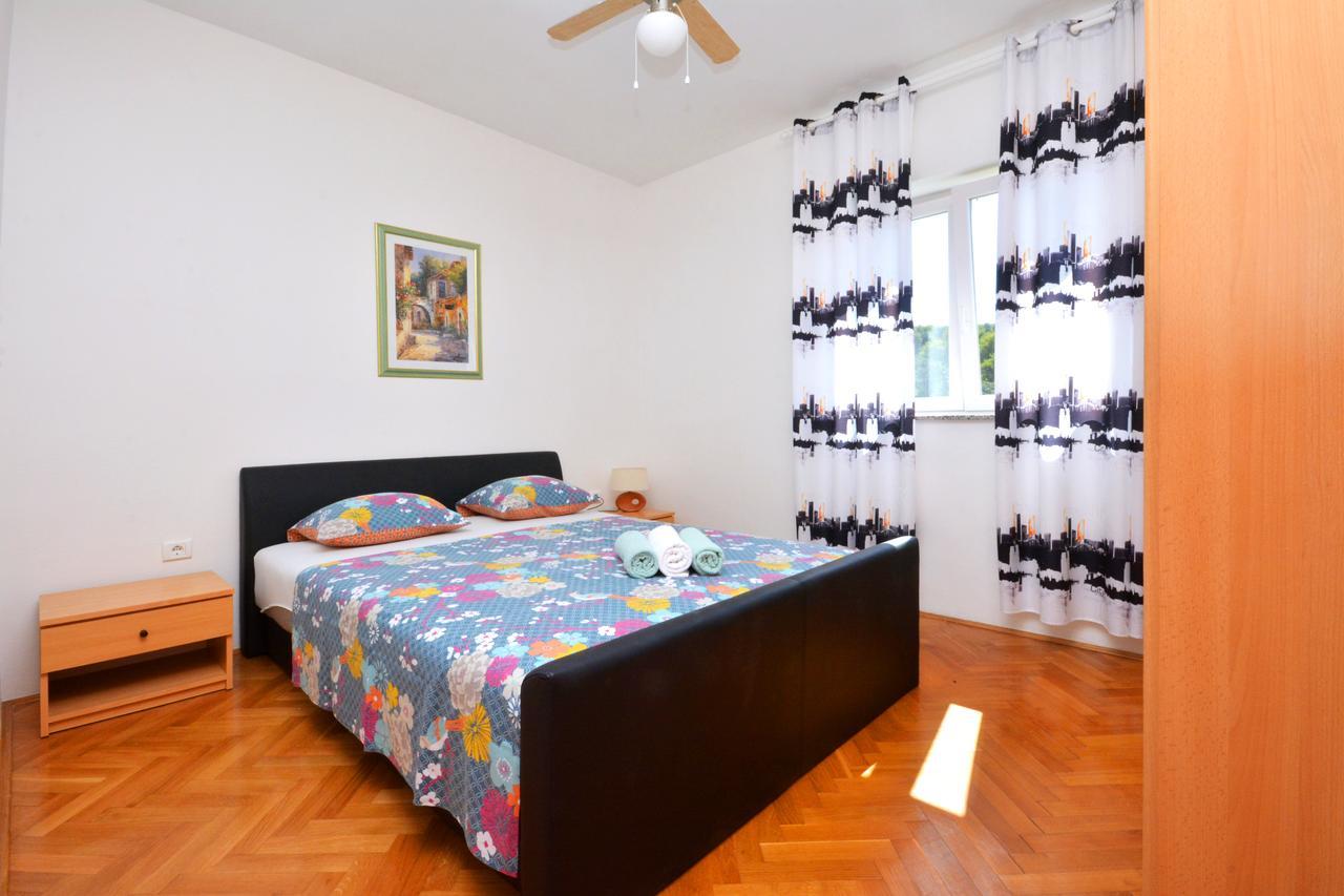 Nečujam Villa Paris מראה חיצוני תמונה